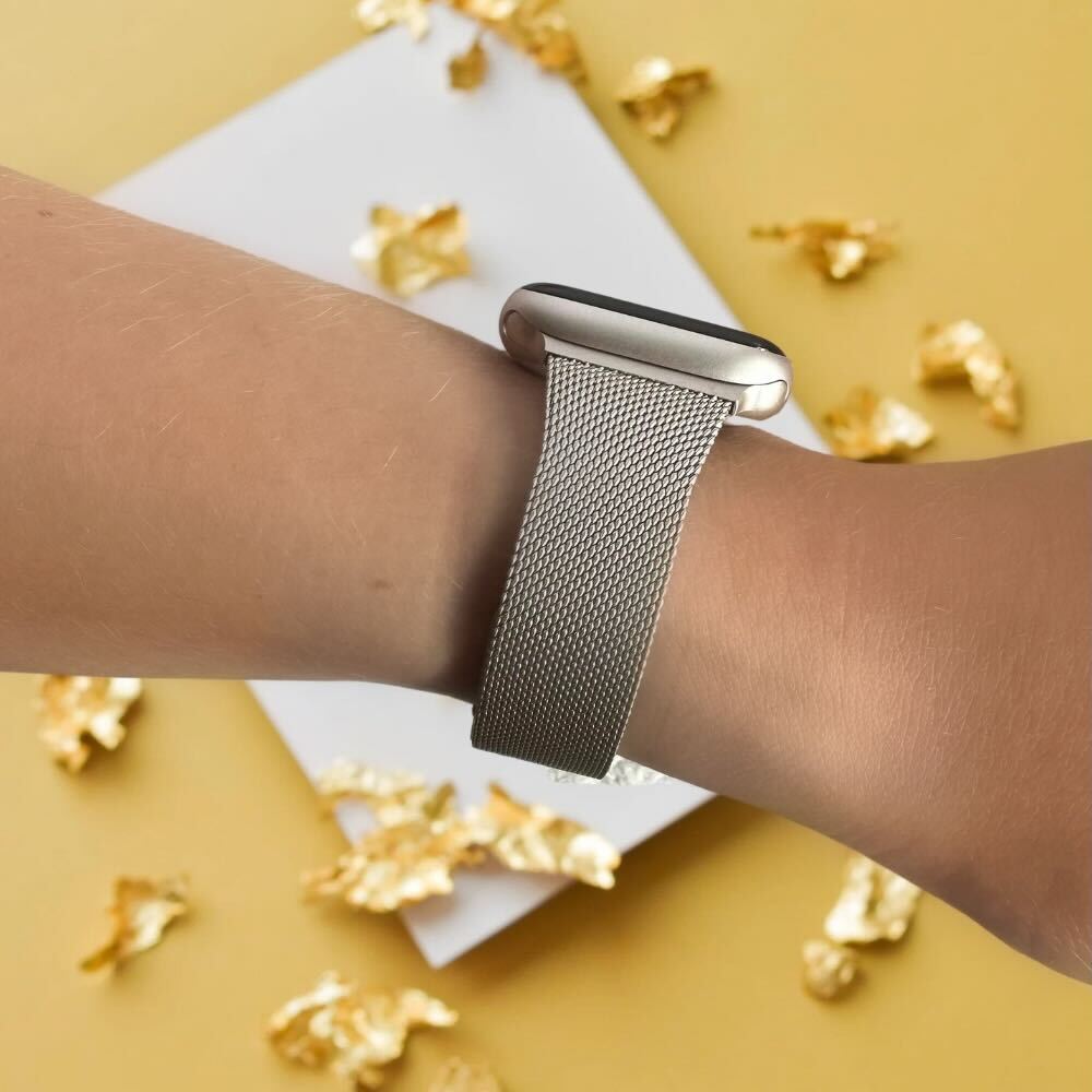 Milanese Apple Watch Strap Starlight - Main Image