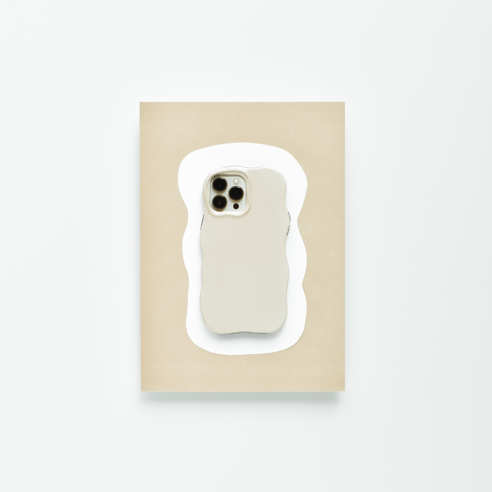 Shine Gloss Wavy Tough Phone Case - Latte Nude