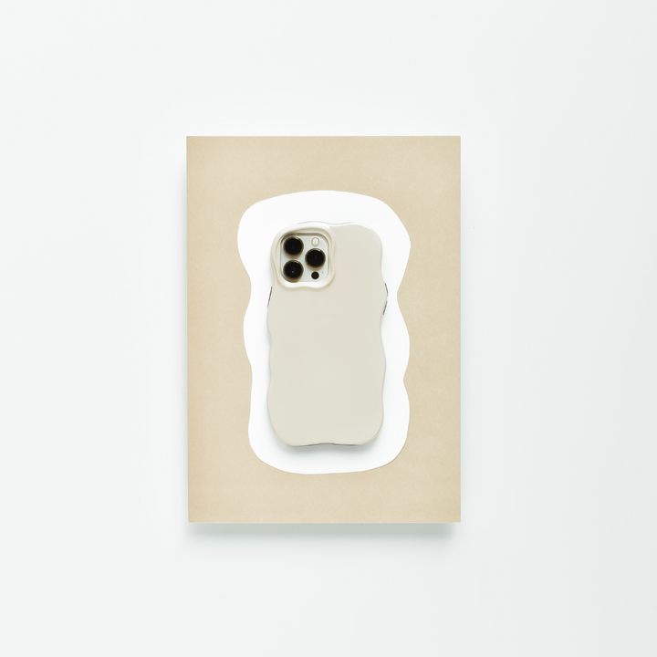 Shine Gloss Wavy Tough Phone Case - Latte Nude