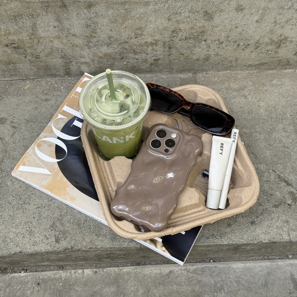 3D Bubble Phone Case - Mocha