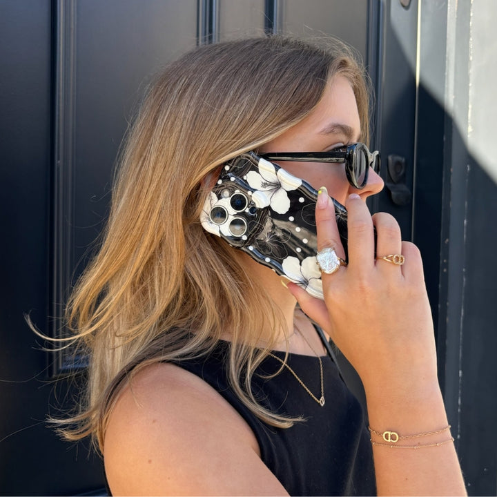 Wavy Phone Case - Mono Flora