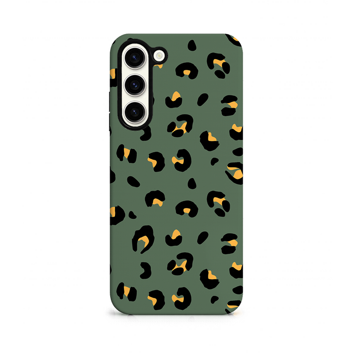 Phone case with leopard print on a green background