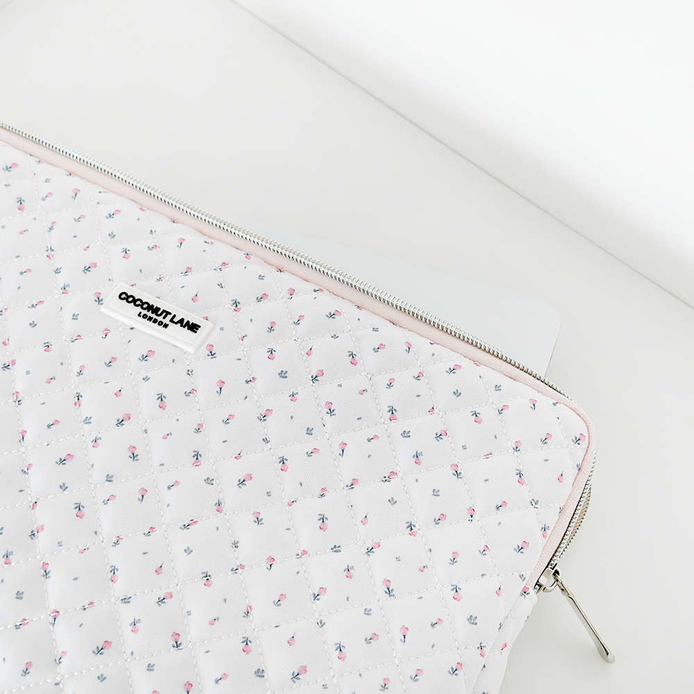 Quilted Ditsy Floral White Laptop Sleeve