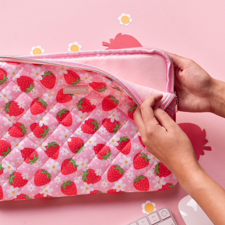 Quilted Berry Cute Strawberry Laptop Sleeve