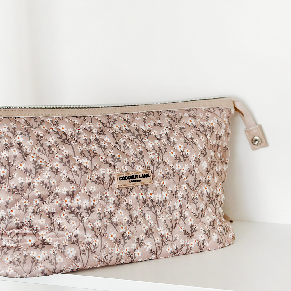 Magic Lifestyle Pouch - Quilted Nude Flowers